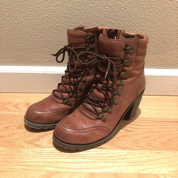 Lucky Brand lace up boots - Picture 2 of 9
